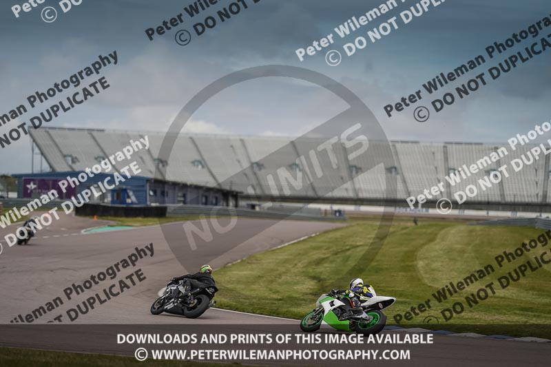 Rockingham no limits trackday;enduro digital images;event digital images;eventdigitalimages;no limits trackdays;peter wileman photography;racing digital images;rockingham raceway northamptonshire;rockingham trackday photographs;trackday digital images;trackday photos
